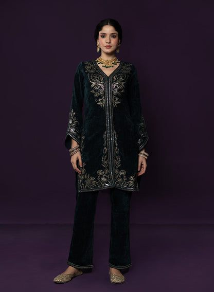 Paro Green Resham Embroidred Velvet Long Co-ord Set