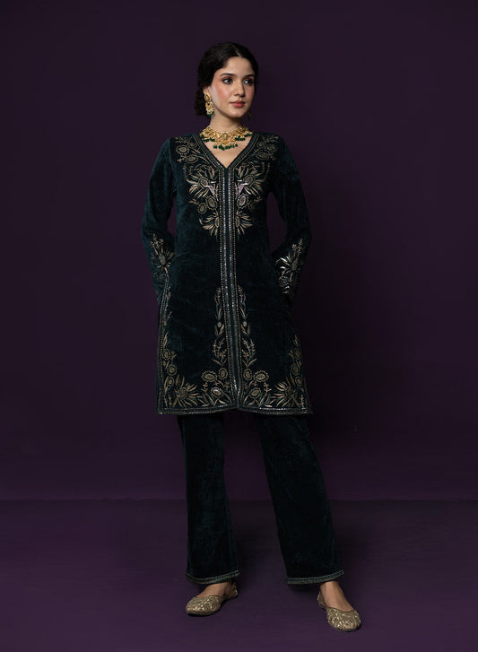 Paro Green Resham Embroidred Velvet Long Co-ord Set