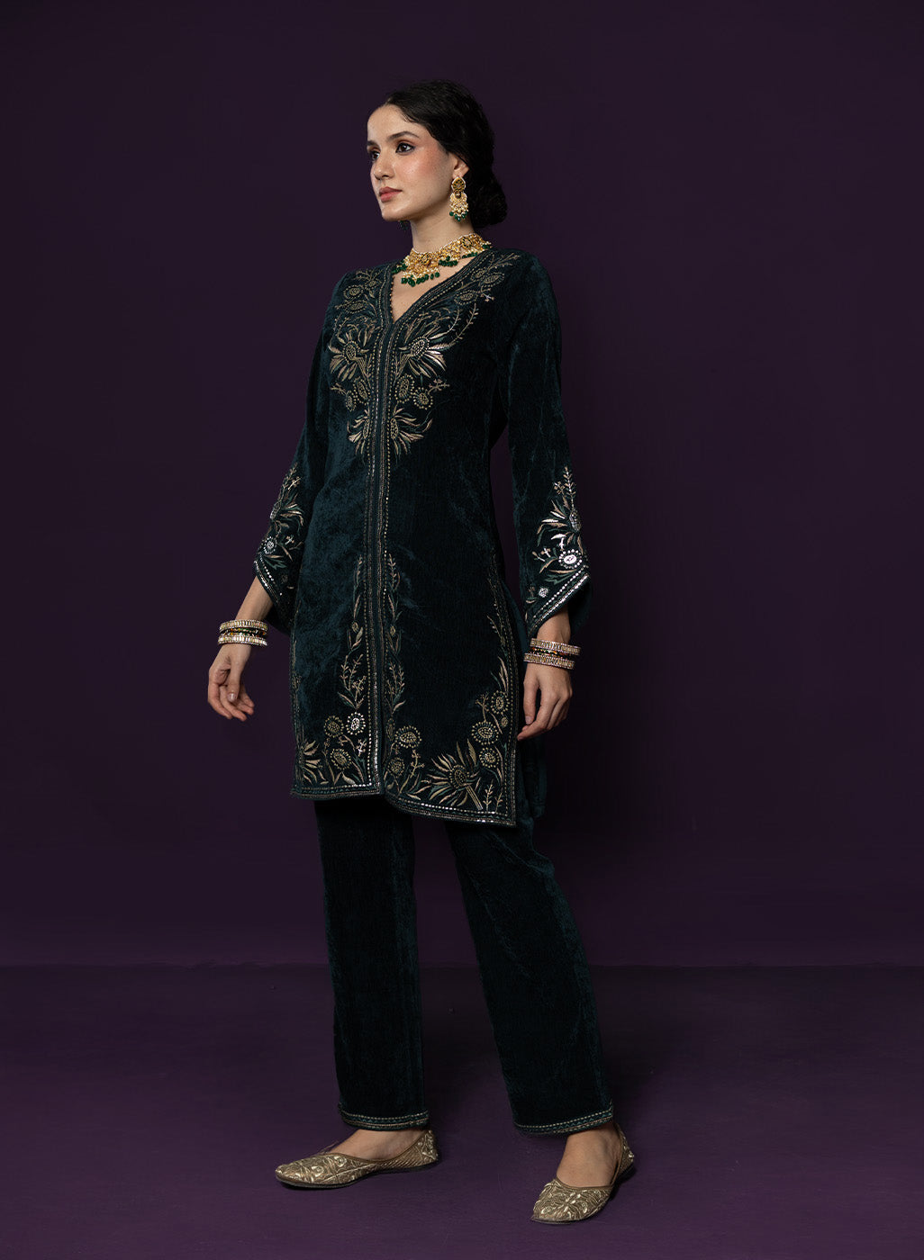 Paro Green Resham Embroidred Velvet Long Co-ord Set