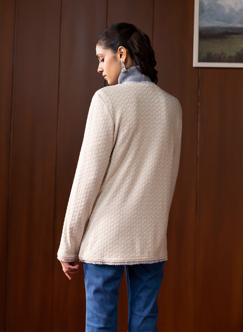 Sera Ivory Knitted Jacquard Monochrome Shrug